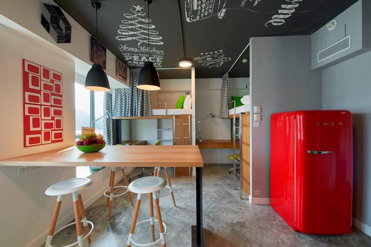 Commune Hostel *